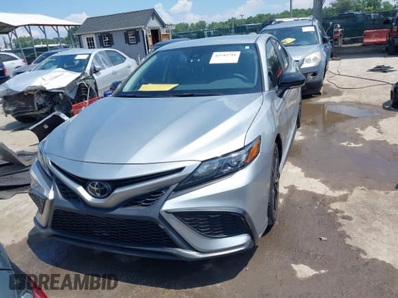 ✅ 2022 Toyota Camry SE • VIN: 4T1G11BKXNU068768 • Лот: 42742711. Опубликован ранее на IAAI с пробегом 47 289 миль. Бесплатный доступ к архиву аукционных продаж из США и подробный отчёт об истории автомобиля на DreamBid. Изображение 13.