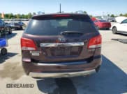 ✅ 2012 Kia Sorento SX • VIN: 5XYKW4A21CG187875 • Lot: 71256625. Wystawiony na Copart z przebiegiem Nie podano. Bezpłatny archiwum sprzedaży aukcyjnych z USA i szczegółowy raport historii pojazdu na DreamBid. Zdjęcie 6.