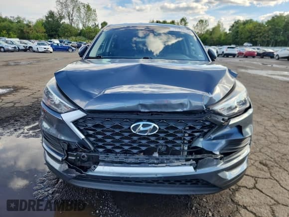 ✅ 2019 Hyundai Tucson SE • VIN: KM8J2CA46KU845783 • Лот: 71726755. Опубликован ранее на Copart с пробегом 133 494 миль. Бесплатный доступ к архиву аукционных продаж из США и подробный отчёт об истории автомобиля на DreamBid. Изображение 5.