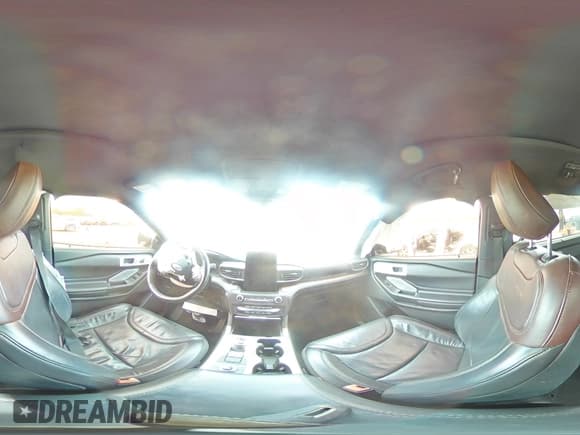 ✅ 2020 Ford Explorer Platinum • VIN: 1FM5K8HC9LGB64142 • Лот: 89881095. Опубликован ранее на Copart с пробегом 94 032 миль. Бесплатный доступ к архиву аукционных продаж из США и подробный отчёт об истории автомобиля на DreamBid. Изображение 16.