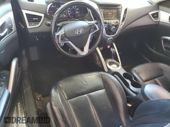 ✅ 2014 Hyundai Veloster • VIN: KMHTC6AD4EU213022 • Lot: 75594394. Listed on Copart with 200,151 mi. Free auction sales archive from the USA and detailed vehicle history report at DreamBid. Image 8.