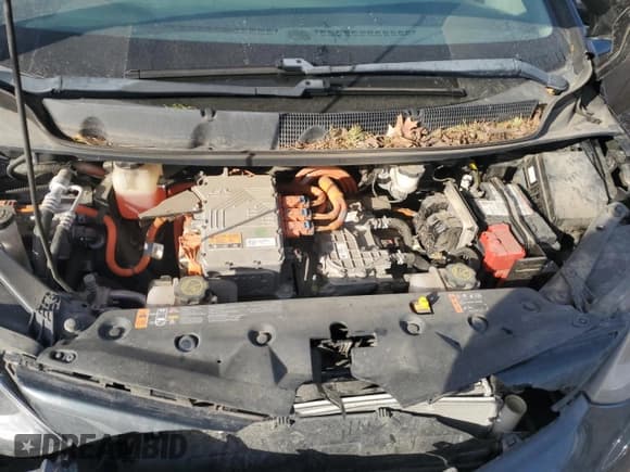 ✅ 2017 Chevrolet Bolt EV LT • VIN: 1G1FW6S05H4156279 • Lot: 43089115. Wystawiony na Copart z przebiegiem 148 422 mil. Bezpłatny archiwum sprzedaży aukcyjnych z USA i szczegółowy raport historii pojazdu na DreamBid. Zdjęcie 11.