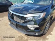 ✅ 2017 Honda Pilot EX-L • VIN: 5FNYF6H58HB025701 • Лот: 43216295. Опубликован ранее на IAAI с пробегом 167 681 миль. Бесплатный доступ к архиву аукционных продаж из США и подробный отчёт об истории автомобиля на DreamBid. Изображение 18.
