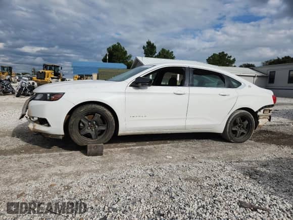 2015 Chevrolet Impala LS с VIN 2G11X5SLXF9171074, выставлен на аукционе Copart как лот 81652465 с пробегом 190 421 миль миль и Списание • Salvage title. История ставок и продаж доступна на DreamBid. Изображение 1.