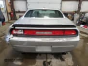 ✅ 2010 Dodge Challenger SE • VIN: 2B3CJ4DV2AH163478 • Lot: 38057634. Wystawiony na Copart z przebiegiem 235 889 mil. Bezpłatny archiwum sprzedaży aukcyjnych z USA i szczegółowy raport historii pojazdu na DreamBid. Zdjęcie 6.