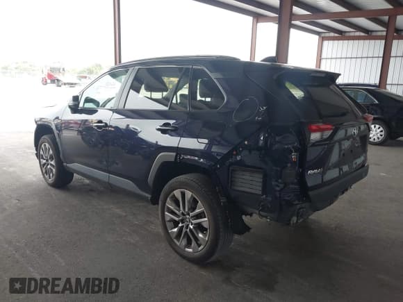 ✅ 2023 Toyota RAV4 XLE Premium • VIN: 2T3C1RFV3PW287888 • Лот: 43087941. Опубликован ранее на IAAI с пробегом 13 708 миль. Бесплатный доступ к архиву аукционных продаж из США и подробный отчёт об истории автомобиля на DreamBid. Изображение 3.