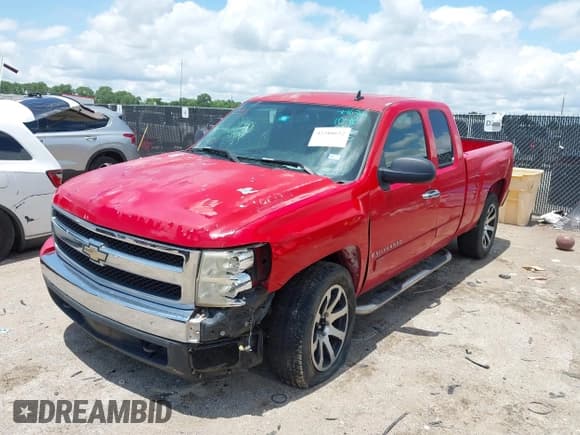 ✅ 2007 Chevrolet Silverado 1500 Work Truck • VIN: 1GCEC19C47Z500314 • Lot: 42288652. Listed on IAAI with 236,921 mi. Free auction sales archive from the USA and detailed vehicle history report at DreamBid. Image 2.