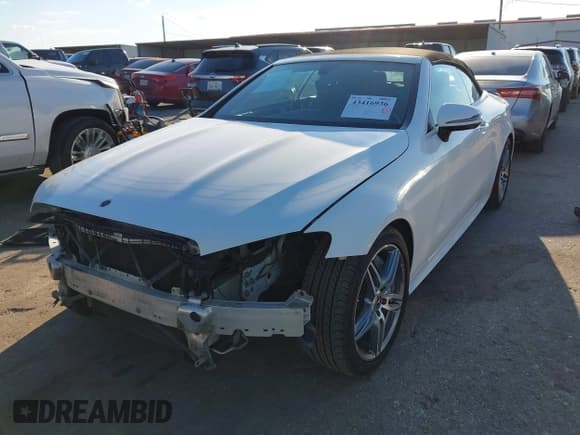 ✅ 2018 Mercedes-Benz E 400 • VIN: WDD1K6FB6JF036418 • Lot: 43416936. Listed on IAAI with 92,671 mi. Free auction sales archive from the USA and detailed vehicle history report at DreamBid. Image 17.