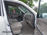 ✅ 2011 Suzuki Grand Vitara Premium • VIN: JS3TD0D21B4103177 • Lot: 42519960. Wystawiony na IAAI z przebiegiem 140 160 mil. Bezpłatny archiwum sprzedaży aukcyjnych z USA i szczegółowy raport historii pojazdu na DreamBid. Zdjęcie 5.