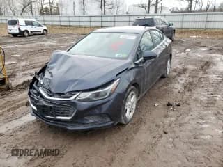 ✅ 2016 Chevrolet Cruze LT • VIN: 1G1BE5SM7G7282249 • Lot: 41937223. Wystawiony na Copart z przebiegiem 98 522 mil. Bezpłatny archiwum sprzedaży aukcyjnych z USA i szczegółowy raport historii pojazdu na DreamBid. Zdjęcie 1.