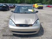 ✅ 2000 Ford Focus ZTS • VIN: 1FAFP383XYW112826 • Lot: 42082031. Wystawiony na IAAI z przebiegiem 160 638 mil. Bezpłatny archiwum sprzedaży aukcyjnych z USA i szczegółowy raport historii pojazdu na DreamBid. Zdjęcie 12.