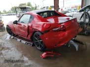 ✅ 2017 Mazda MX-5 Miata Club • VIN: JM1NDAL77H0107101 • Lot: 56511453. Wystawiony na Copart z przebiegiem 11 696 mil. Bezpłatny archiwum sprzedaży aukcyjnych z USA i szczegółowy raport historii pojazdu na DreamBid. Zdjęcie 2.