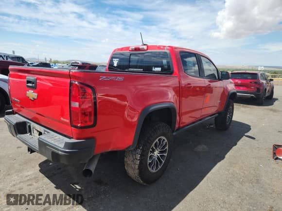 ✅ 2018 Chevrolet Colorado 4WD ZR2 • VIN: 1GCPTEE1XJ1157969 • Lot: 70926035. Listed on Copart with 140,509 mi. Free auction sales archive from the USA and detailed vehicle history report at DreamBid. Image 3.