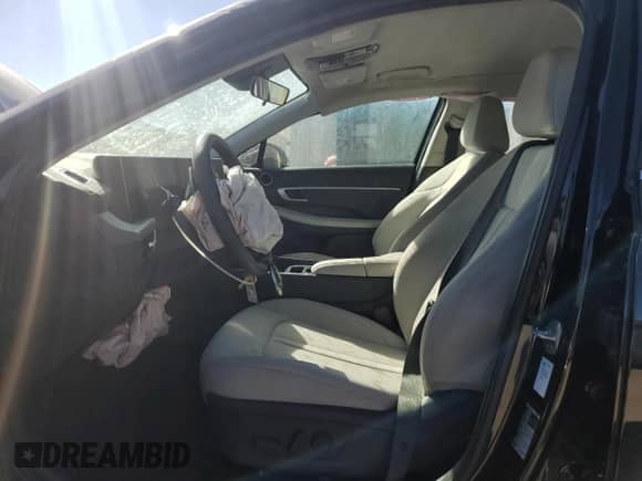 2025 Hyundai Sonata SEL with VIN KMHL64JA3SA436702, listed as a Copart auction lot 89636305 with 32,349 mi miles and Non repairable. Bid and sale history available at DreamBid. Image 7.