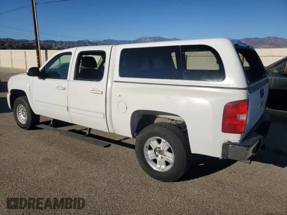 ✅ 2009 Chevrolet Silverado 1500 • VIN: 3GCFK33Y29G157979 • Лот: 80330684. Опубликован ранее на Copart с пробегом 227 236 миль. Бесплатный доступ к архиву аукционных продаж из США и подробный отчёт об истории автомобиля на DreamBid. Изображение 2.