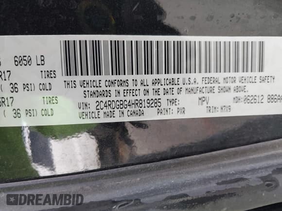 ✅ 2017 Dodge Grand Caravan SE • VIN: 2C4RDGBG4HR819285 • Lot: 43683330. Listed on IAAI with 301,081 mi. Free auction sales archive from the USA and detailed vehicle history report at DreamBid. Image 9.