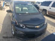 ✅ 2017 Chevrolet Bolt EV LT • VIN: 1G1FW6S06H4187587 • Lot: 52419565. Wystawiony na Copart z przebiegiem 47 953 mil. Bezpłatny archiwum sprzedaży aukcyjnych z USA i szczegółowy raport historii pojazdu na DreamBid. Zdjęcie 5.