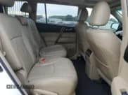 ✅ 2011 Toyota Highlander Limited • VIN: 5TDYK3EH8BS048701 • Lot: 82502425. Listed on Copart with 175,932 mi. Free auction sales archive from the USA and detailed vehicle history report at DreamBid. Image 11.