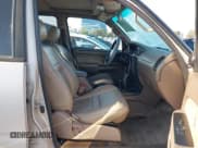 ✅ 1999 Toyota 4Runner SR5 • VIN: JT3HN86RXX0207860 • Lot: 43053228. Wystawiony na IAAI z przebiegiem 331 101 mil. Bezpłatny archiwum sprzedaży aukcyjnych z USA i szczegółowy raport historii pojazdu na DreamBid. Zdjęcie 5.