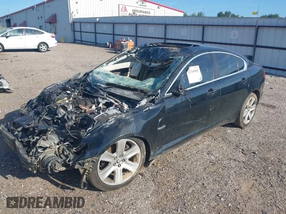 ✅ 2010 Jaguar XF Luxury • VIN: SAJWA0FA8AHR69797 • Лот: 43376977. Опубликован ранее на IAAI с пробегом Не указан. Бесплатный доступ к архиву аукционных продаж из США и подробный отчёт об истории автомобиля на DreamBid. Изображение 2.