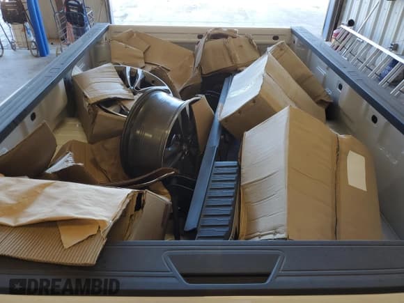 ✅ 2021 Chevrolet Silverado 1500 • VIN: BS81965064 • Лот: 81965064. Опубликован ранее на Copart с пробегом Не указан. Бесплатный доступ к архиву аукционных продаж из США и подробный отчёт об истории автомобиля на DreamBid. Изображение 8.