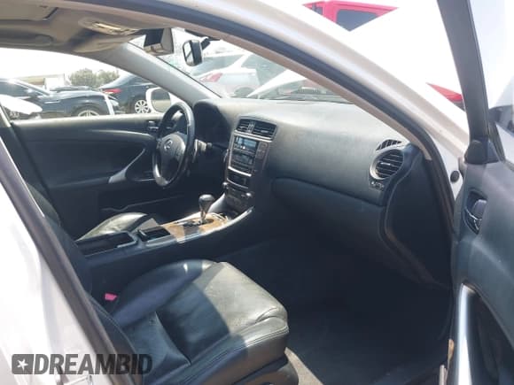 ✅ 2010 Lexus IS 250 • VIN: JTHBF5C2XA5110784 • Лот: 42737064. Опубликован ранее на IAAI с пробегом Не указан. Бесплатный доступ к архиву аукционных продаж из США и подробный отчёт об истории автомобиля на DreamBid. Изображение 5.