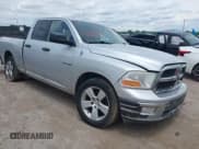 ✅ 2009 Dodge 1500 SLT • VIN: 1D3HB18P69S752847 • Lot: 42498535. Wystawiony na IAAI z przebiegiem 262 402 mil. Bezpłatny archiwum sprzedaży aukcyjnych z USA i szczegółowy raport historii pojazdu na DreamBid. Zdjęcie 1.