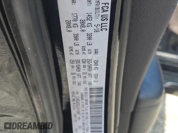 ✅ 2018 Dodge Durango GT • VIN: 1C4RDHDG6JC413607 • Lot: 59664895. Wystawiony na Copart z przebiegiem 111 604 mil. Bezpłatny archiwum sprzedaży aukcyjnych z USA i szczegółowy raport historii pojazdu na DreamBid. Zdjęcie 12.