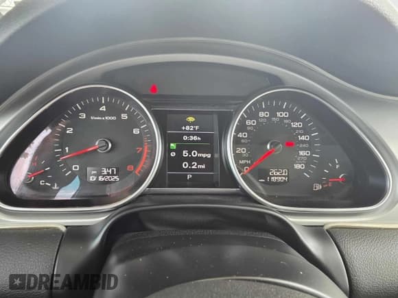 ✅ 2015 Audi Q7 S line Prestige • VIN: WA1DGBFE5FD008151 • Lot: 87290345. Wystawiony na Copart z przebiegiem 118 904 mil. Bezpłatny archiwum sprzedaży aukcyjnych z USA i szczegółowy raport historii pojazdu na DreamBid. Zdjęcie 8.