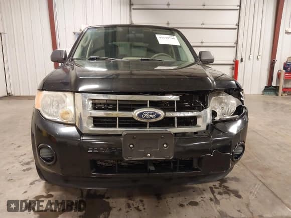 ✅ 2010 Ford Escape XLS • VIN: 1FMCU9C75AKC17382 • Lot: 43242740. Wystawiony na IAAI z przebiegiem 156 644 mil. Bezpłatny archiwum sprzedaży aukcyjnych z USA i szczegółowy raport historii pojazdu na DreamBid. Zdjęcie 12.