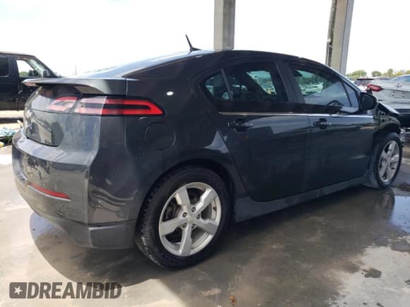 ✅ 2014 Chevrolet Volt • VIN: 1G1RH6E48EU153202 • Lot: 65335854. Wystawiony na Copart z przebiegiem 105 014 mil. Bezpłatny archiwum sprzedaży aukcyjnych z USA i szczegółowy raport historii pojazdu na DreamBid. Zdjęcie 3.