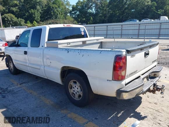 2003 Chevrolet Silverado 1500 LS с VIN 2GCEC19T531124550, выставлен на аукционе IAAI как лот 43063164 с пробегом 354 865 миль миль и . История ставок и продаж доступна на DreamBid. Изображение 3.