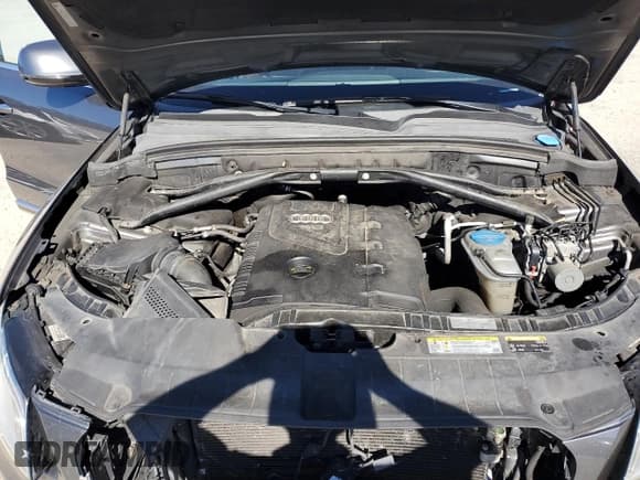 ✅ 2016 Audi Q5 Premium Plus • VIN: WA1L2AFP3GA034756 • Lot: 90712655. Wystawiony na Copart z przebiegiem 112 774 mil. Bezpłatny archiwum sprzedaży aukcyjnych z USA i szczegółowy raport historii pojazdu na DreamBid. Zdjęcie 12.