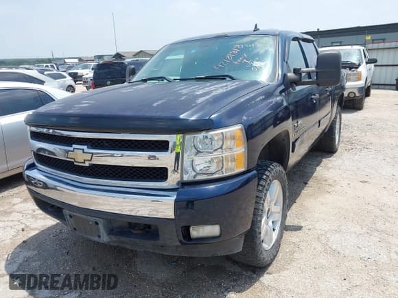 ✅ 2007 Chevrolet Silverado 1500 1LT • VIN: 2GCEC13J971511292 • Lot: 42181818. Wystawiony na IAAI z przebiegiem 239 647 mil. Bezpłatny archiwum sprzedaży aukcyjnych z USA i szczegółowy raport historii pojazdu na DreamBid. Zdjęcie 2.