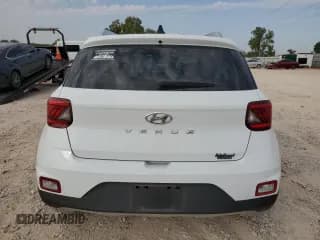 ✅ 2021 Hyundai Venue SEL • VIN: KMHRC8A38MU064030 • Lot: 76521004. Listed on Copart with 41,258 mi. Free auction sales archive from the USA and detailed vehicle history report at DreamBid. Image 6.