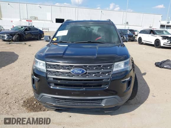 2018 Ford Explorer XLT с VIN 1FM5K7D89JGA52093, выставлен на аукционе IAAI как лот 43351772 с пробегом 87 615 миль миль и . История ставок и продаж доступна на DreamBid. Изображение 12.