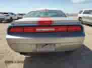 2014 Dodge Challenger SXT z VIN 2C3CDYAG0EH139872, wystawiony jako Copart lot #68122374 z przebiegiem 113 207 mil mil oraz Szkoda całkowita • Salvage title. Historia ofert i sprzedaży dostępna na DreamBid. Obrazek 6.