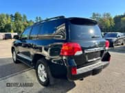 ✅ 2013 Toyota Land Cruiser • VIN: JTMHY7AJ9D4013338 • Lot: 80799075. Wystawiony na Copart z przebiegiem 144 546 mil. Bezpłatny archiwum sprzedaży aukcyjnych z USA i szczegółowy raport historii pojazdu na DreamBid. Zdjęcie 3.