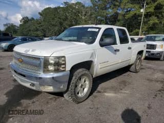 ✅ 2013 Chevrolet Silverado 1500 LT • VIN: 3GCPKSE76DG116797 • Lot: 81231415. Listed on Copart with 240,165 mi. Free auction sales archive from the USA and detailed vehicle history report at DreamBid. Image 1.