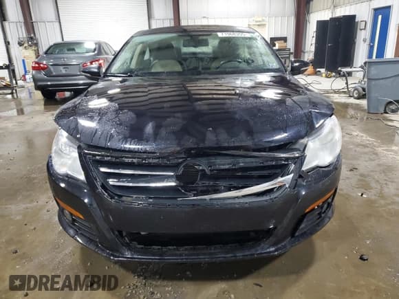 ✅ 2010 Volkswagen CC Sport • VIN: WVWML7AN9AE513344 • Lot: 71968355. Wystawiony na Copart z przebiegiem 153 254 mil. Bezpłatny archiwum sprzedaży aukcyjnych z USA i szczegółowy raport historii pojazdu na DreamBid. Zdjęcie 5.