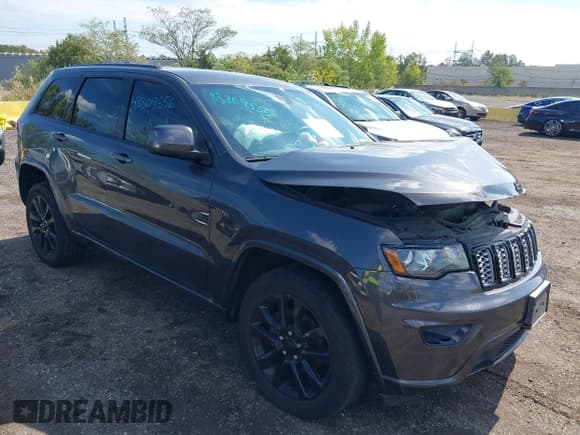 ✅ 2017 Jeep Grand Cherokee Laredo • VIN: 1C4RJFAG0HC844648 • Лот: 43309556. Опубликован ранее на IAAI с пробегом 107 229 миль. Бесплатный доступ к архиву аукционных продаж из США и подробный отчёт об истории автомобиля на DreamBid. Изображение 1.