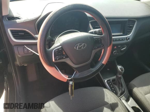 ✅ 2018 Hyundai Accent SEL • VIN: 3KPC24A34JE011809 • Лот: 74839964. Опубликован ранее на Copart с пробегом Не указан. Бесплатный доступ к архиву аукционных продаж из США и подробный отчёт об истории автомобиля на DreamBid. Изображение 8.