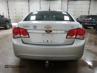 ✅ 2014 Chevrolet Cruze 2LT • VIN: 1G1PE5SB0E7409408 • Lot: 86823525. Wystawiony na Copart z przebiegiem 203 056 mil. Bezpłatny archiwum sprzedaży aukcyjnych z USA i szczegółowy raport historii pojazdu na DreamBid. Zdjęcie 6.