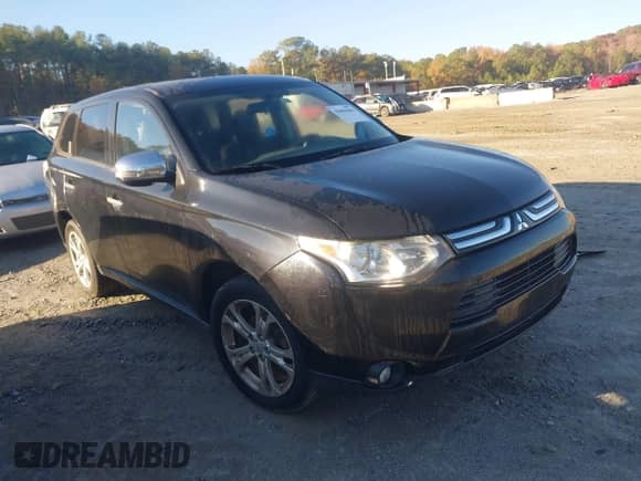 2014 Mitsubishi Outlander SE z VIN JA4AD3A37EZ010010, wystawiony jako IAAI lot #43604266 z przebiegiem 168 675 mil mil oraz . Historia ofert i sprzedaży dostępna na DreamBid. Obrazek 1.