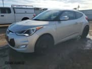 ✅ 2013 Hyundai Veloster w/Black Int • VIN: KMHTC6AD4DU163477 • Lot: 74700604. Wystawiony na Copart z przebiegiem 109 184 mil. Bezpłatny archiwum sprzedaży aukcyjnych z USA i szczegółowy raport historii pojazdu na DreamBid. Zdjęcie 1.