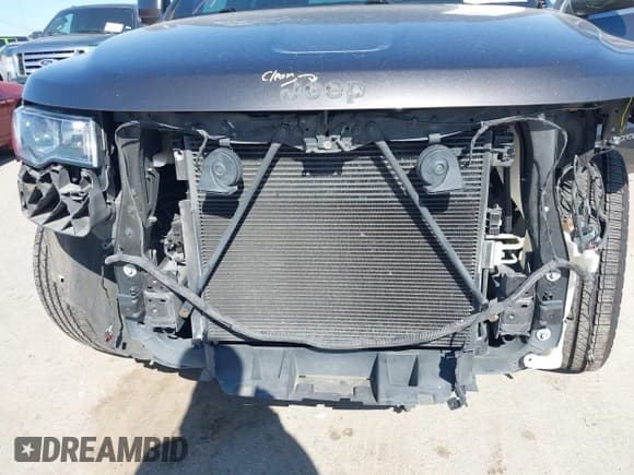 ✅ 2018 Jeep Grand Cherokee Limited • VIN: 1C4RJEBG0JC141548 • Lot: 41969424. Listed on IAAI with 112,819 mi. Free auction sales archive from the USA and detailed vehicle history report at DreamBid. Image 6.