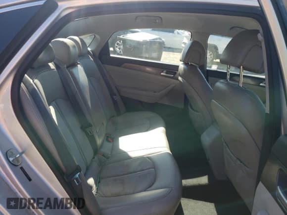 ✅ 2015 Hyundai Sonata Sport • VIN: 5NPE34AF6FH100932 • Лот: 91511195. Опубликован ранее на Copart с пробегом 156 028 миль. Бесплатный доступ к архиву аукционных продаж из США и подробный отчёт об истории автомобиля на DreamBid. Изображение 10.