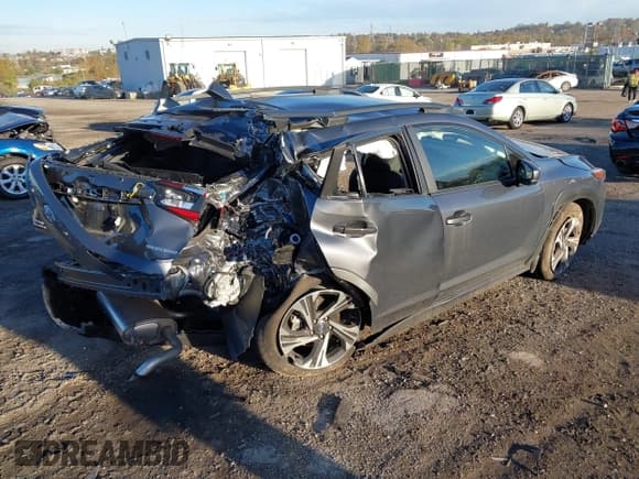 ✅ 2024 Subaru Crosstrek Premium • VIN: JF2GUADC4R8872906 • Lot: 43516341. Listed on IAAI with 6,341 mi. Free auction sales archive from the USA and detailed vehicle history report at DreamBid. Image 4.