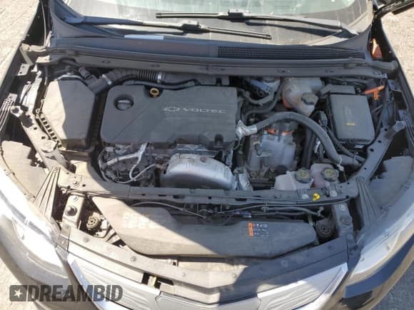 ✅ 2018 Chevrolet Volt Premier • VIN: 1G1RD6S57JU136765 • Lot: 68870624. Wystawiony na Copart z przebiegiem 56 473 mil. Bezpłatny archiwum sprzedaży aukcyjnych z USA i szczegółowy raport historii pojazdu na DreamBid. Zdjęcie 11.