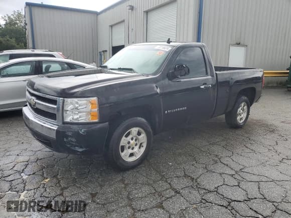✅ 2008 Chevrolet Silverado 1500 • VIN: 1GCEC14J98Z263486 • Лот: 72216624. Опубликован ранее на Copart с пробегом 184 732 миль. Бесплатный доступ к архиву аукционных продаж из США и подробный отчёт об истории автомобиля на DreamBid. Изображение 1.